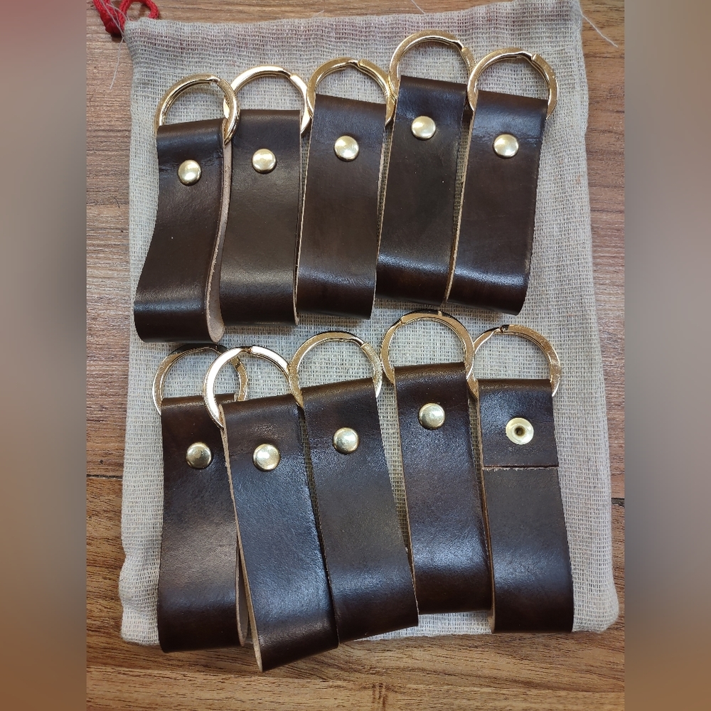 Lot of 10 Leather keychains